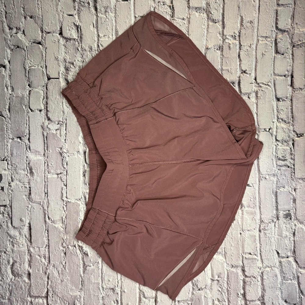 Lululemon 2" Hotty Hot Shorts